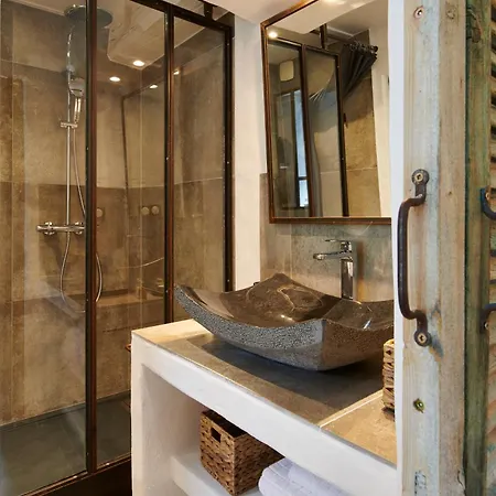 Ferme Elhorga Nocleg ze śniadaniem Saint-Pée-sur-Nivelle