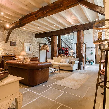 Ferme Elhorga Nocleg ze śniadaniem Saint-Pée-sur-Nivelle