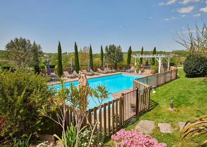 Nocleg ze śniadaniem Ferme Elhorga 4*