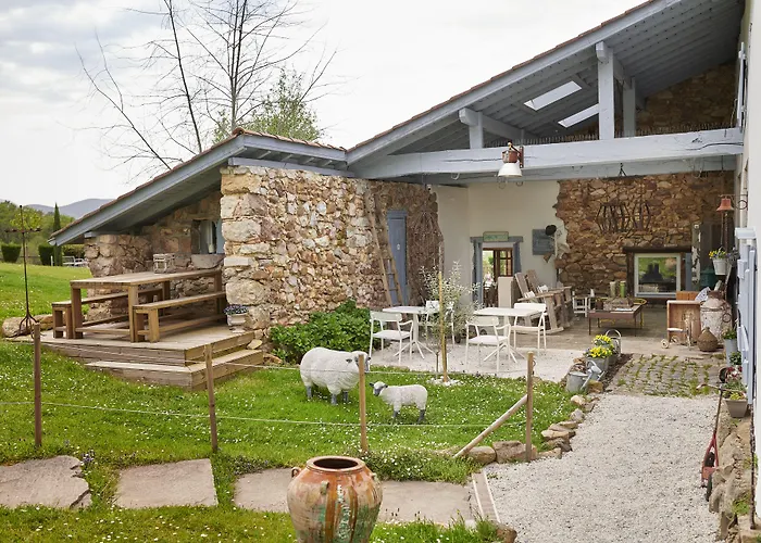 Nocleg ze śniadaniem Ferme Elhorga 4*